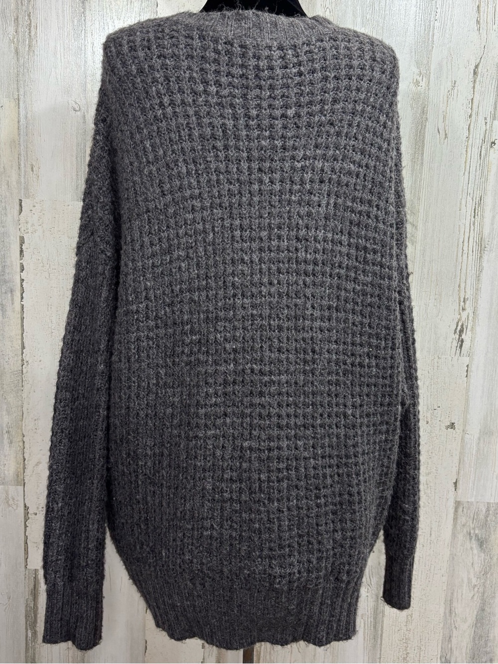 American Eagle Outfitters Whoa So Cozy Charcoal V-Neck Waffle Knit Sweater - Picture 8 of 12